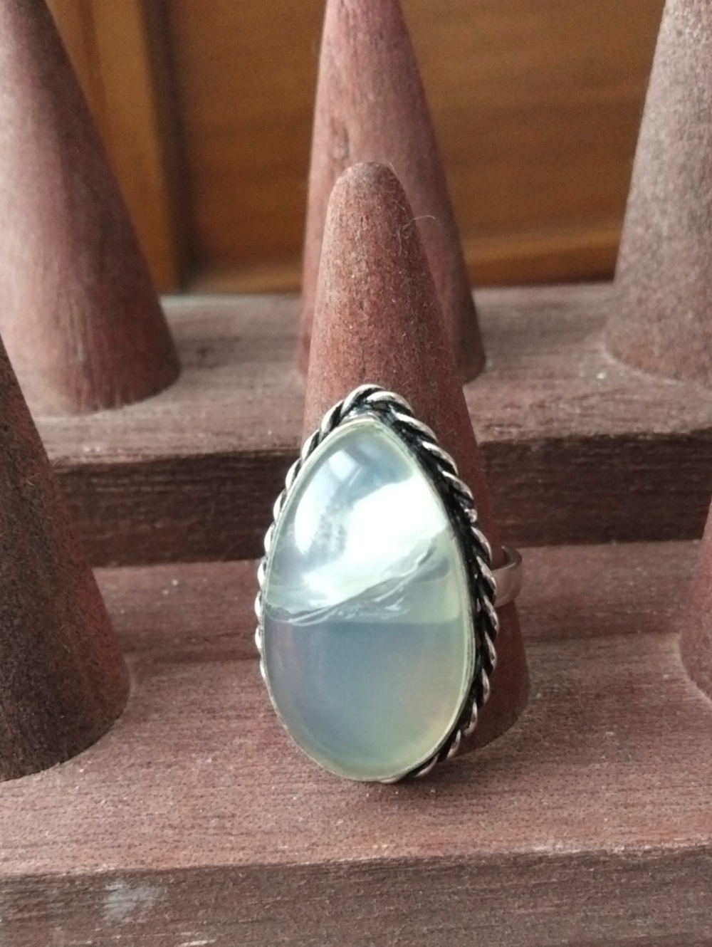 Teardrop Quartz Ring